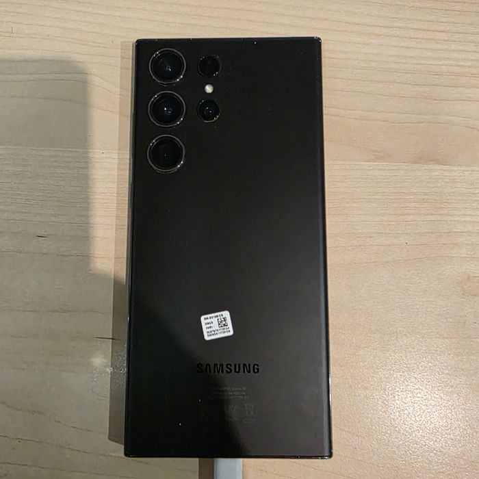 Samsung S23 Ultra stan bardzo dobry