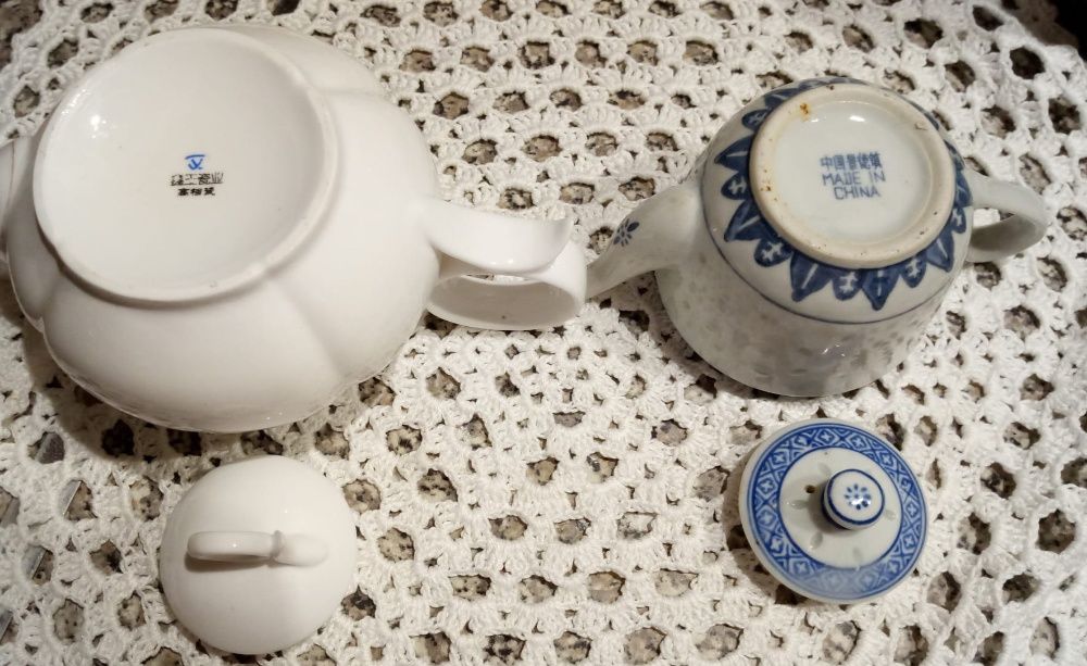 Bule para Chá em Porcelana fina da China