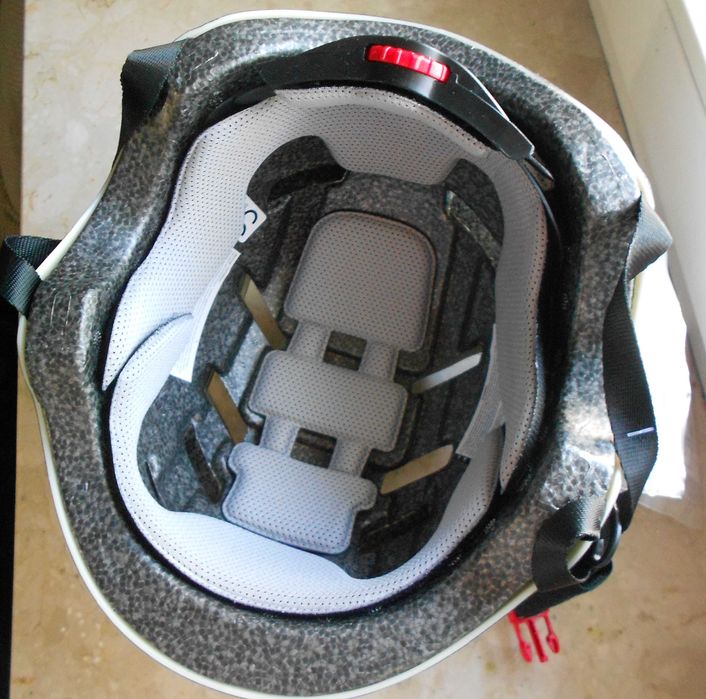 KASK Rower Rolki Deska Łyżwy Skull Cap CARBON roz. L