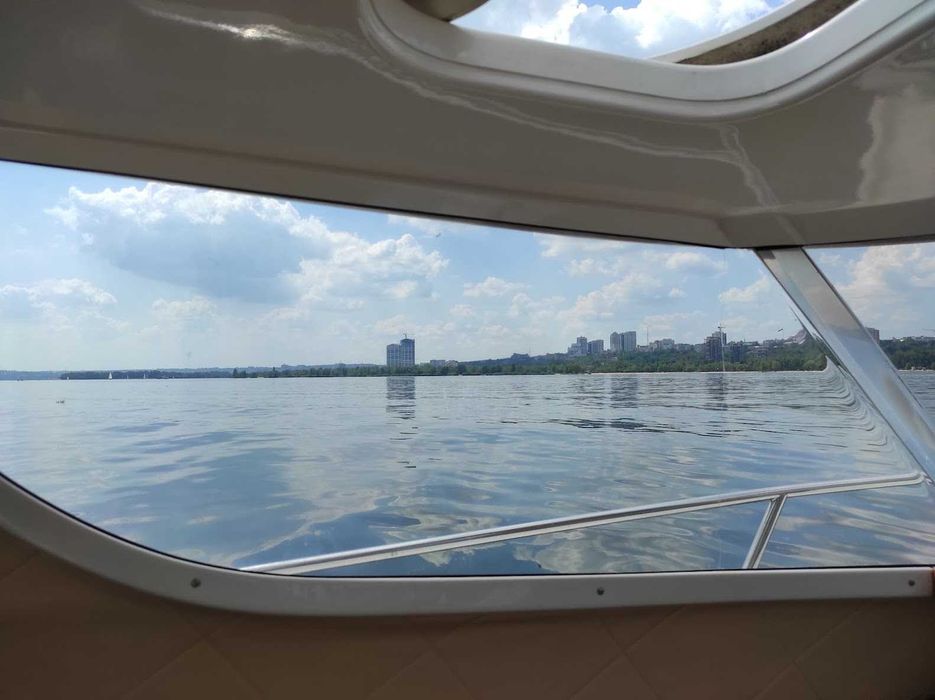 Продам катер Quicksilver Weekend 650