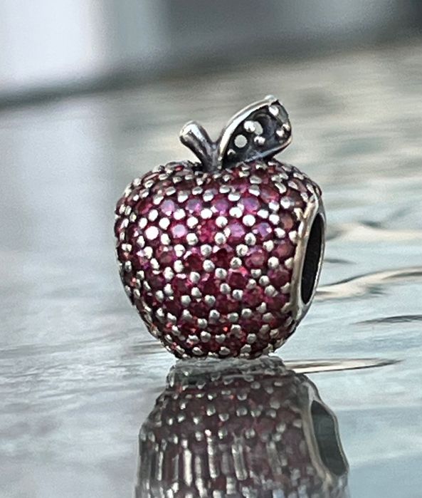 Pandora jabłuszko pave