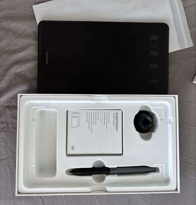 Графічний планшет Huion H640P