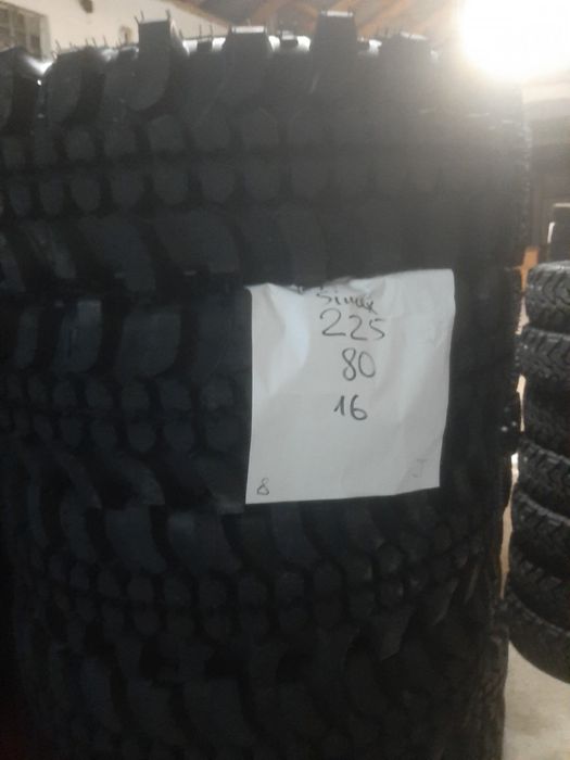 Продаються колеса до позашляховиків 225/75R15 наварка 2022р з Польщі