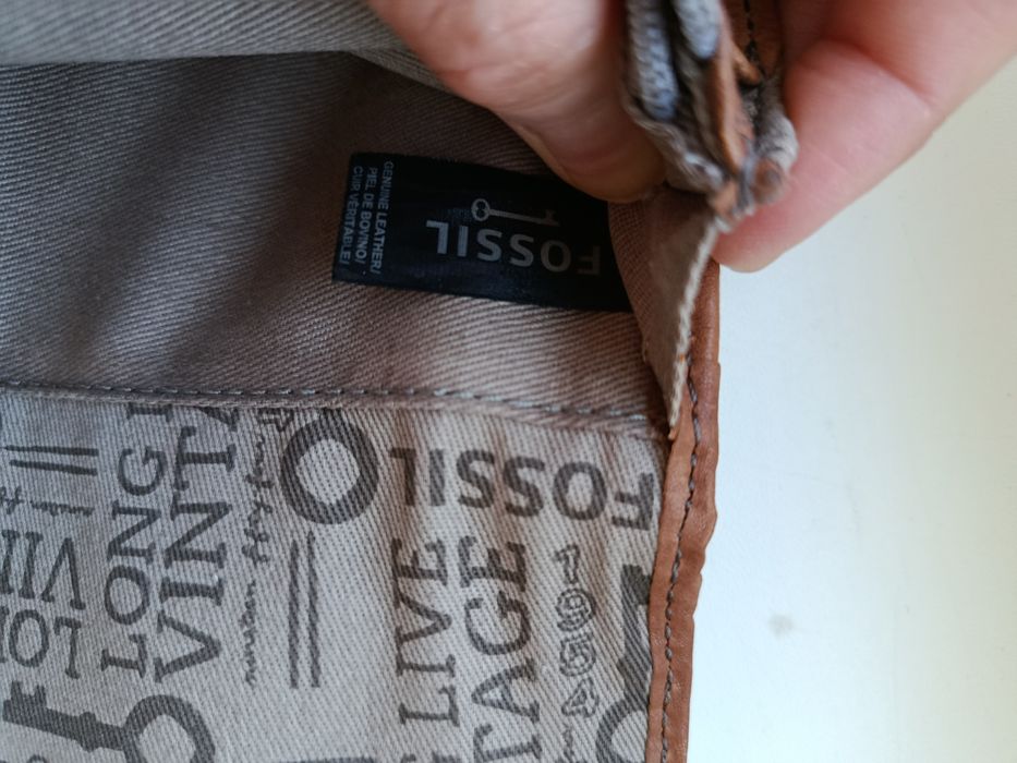 Шкіряний гаманець Fossil