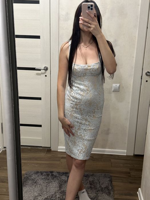 Сукні різних фасонів