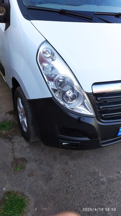 Opel movano 13-й рік