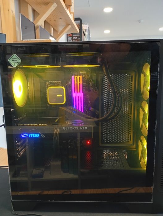 Desktop Gaming Recondicionado - I5-12400F 32GB DDR4 512GB NVME/ 2TB HDD 5060 8GB