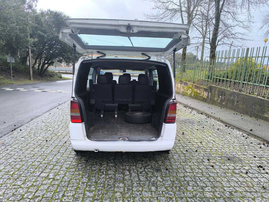 Mercedes -Benz
Vito 110 2.3 TD