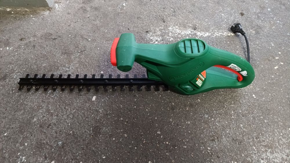 Nożyce do żywopłotu Black decker GT100 400W