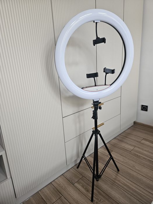 Lampa do robienia selfi