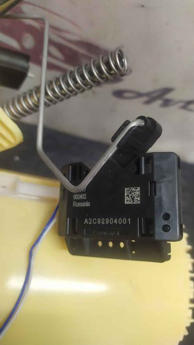 Land Rover Discovery Vogue JaguarXE XF насос паливний 3,0 v6 EL2195 t2