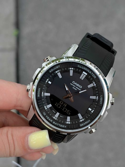 Чоловічий годинник Casio AMW-880-1A.