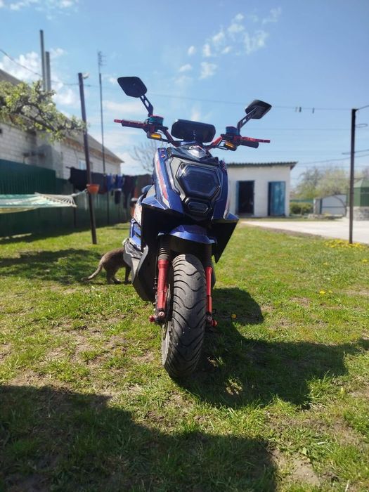 Corso Hurricane 2500 w літій залізо фосфат 72v 40ah