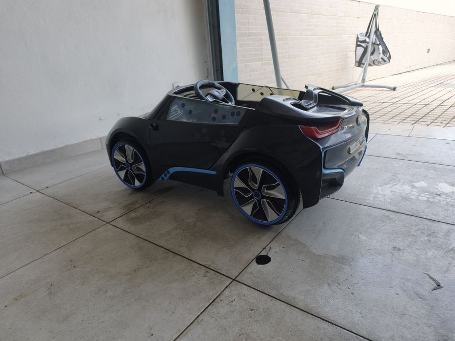 Carro de Criança a Bateria c/ Carregador