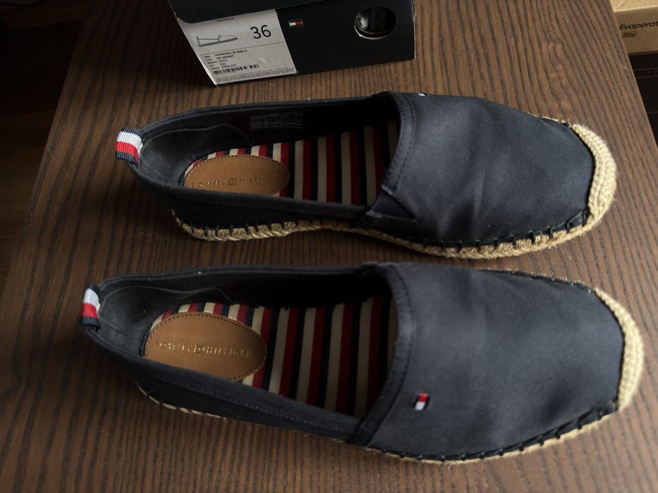Granatowe espadryle Tommy Hilfiger 36