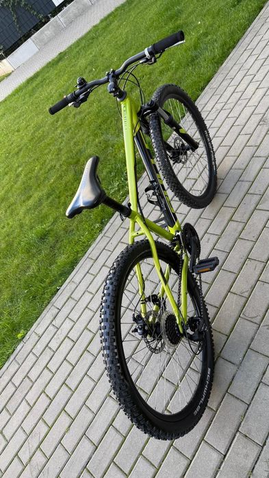 Rower Marki Bulls 27,5 Cali W pięknym kolorze i Bdb stanie.