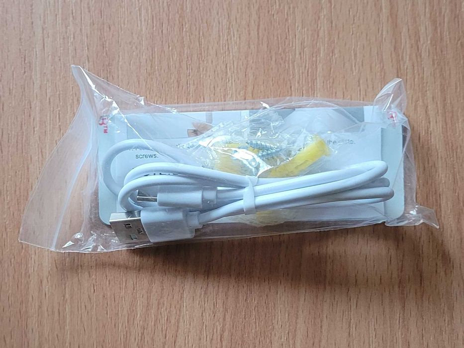 Kinkiet wewnętrzny LED USB na baterie z dotykowym ściemniaczem