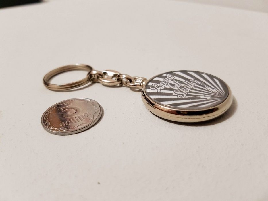 Брелок для ключа.