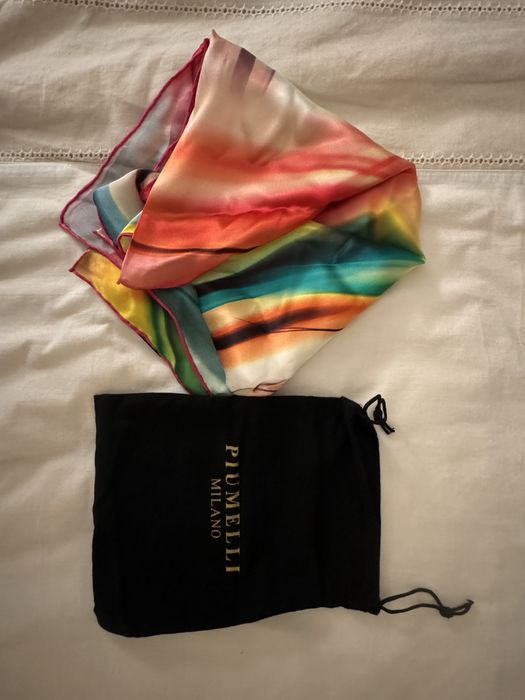 Lenço Piumei Milano - grande - 100% seda - novo