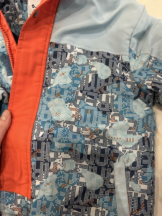 Дві курточки вік 5-7 років 128 розмір в подарунок теплі штани