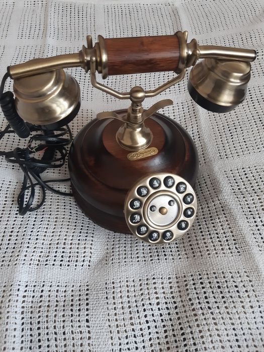 Апарат телефон кнопочный