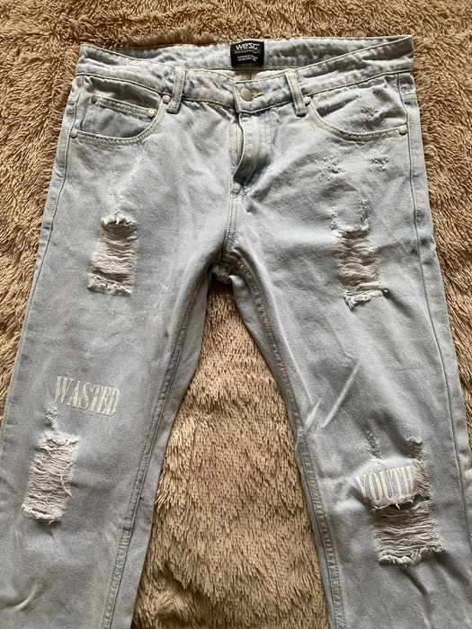 Стильні нові джинси