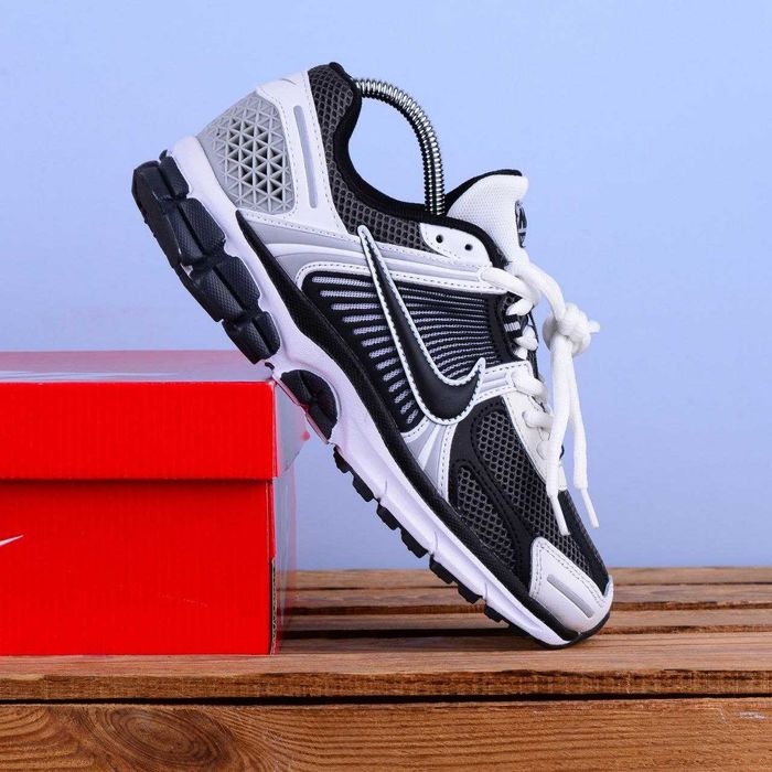 (2381) Акція! Кросівки Nike Zoom Vomero 5 сірі з чорним і білим (37-41) найк найки В'єтнам
