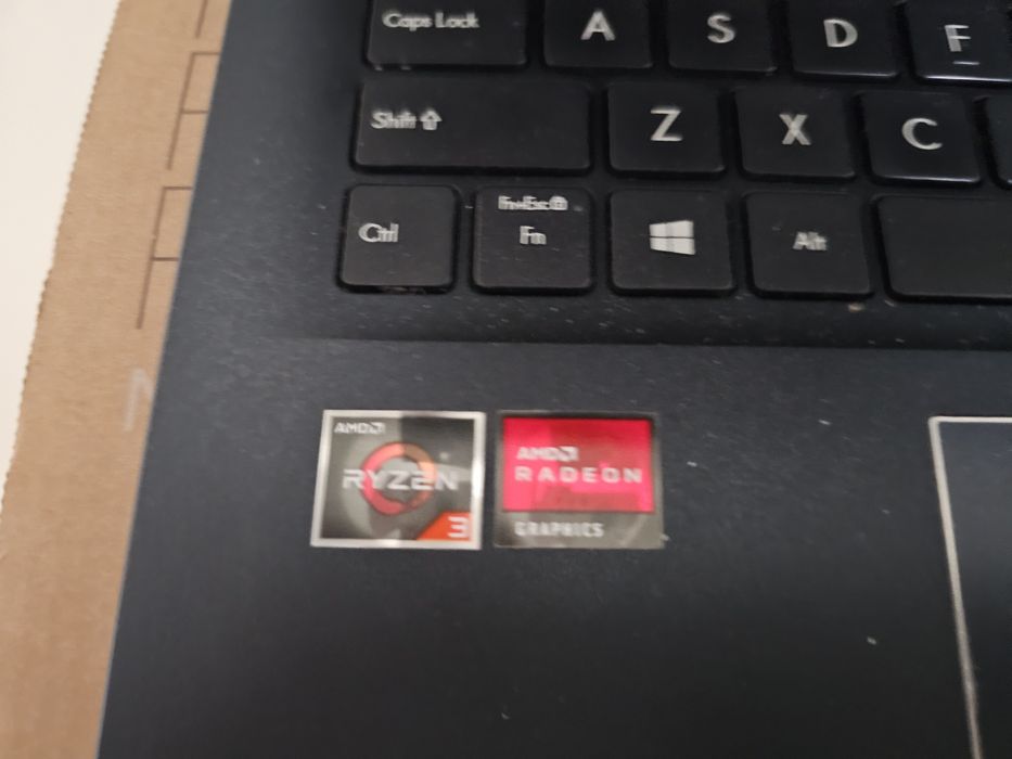 Notebook PC ASUS 11,6 HD SLIM , jak nowy!