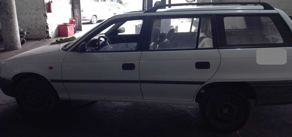 Opel Astra para peças
