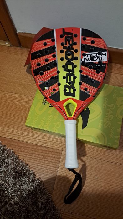 Raquete Padle como nova