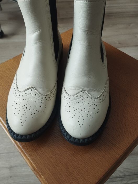 Продам Шкіряні Челсі