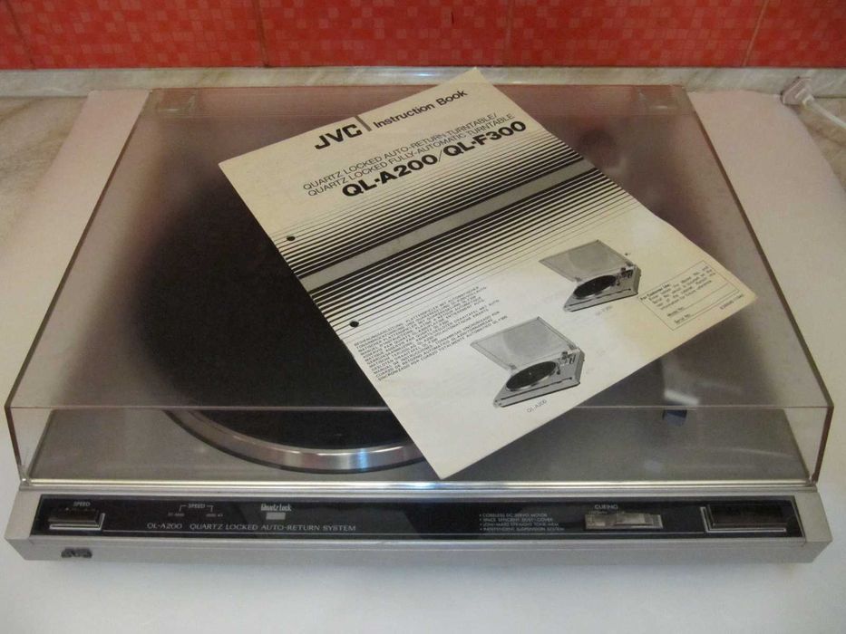 Проигрыватель от «Victor» JVC QL- A200 HI-FI *Direct-Drive + ПАСПОРТ