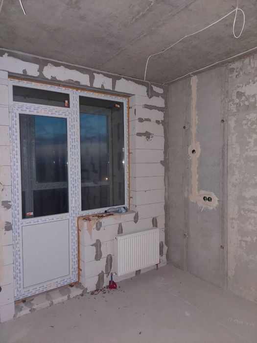 Продаж двокімнатної квартири в ЖК «Акварель 2» у «Перлинному кварталі»