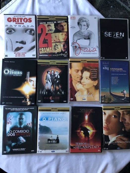 DVD's de 54 filmes variados alguns recentes e por abrir