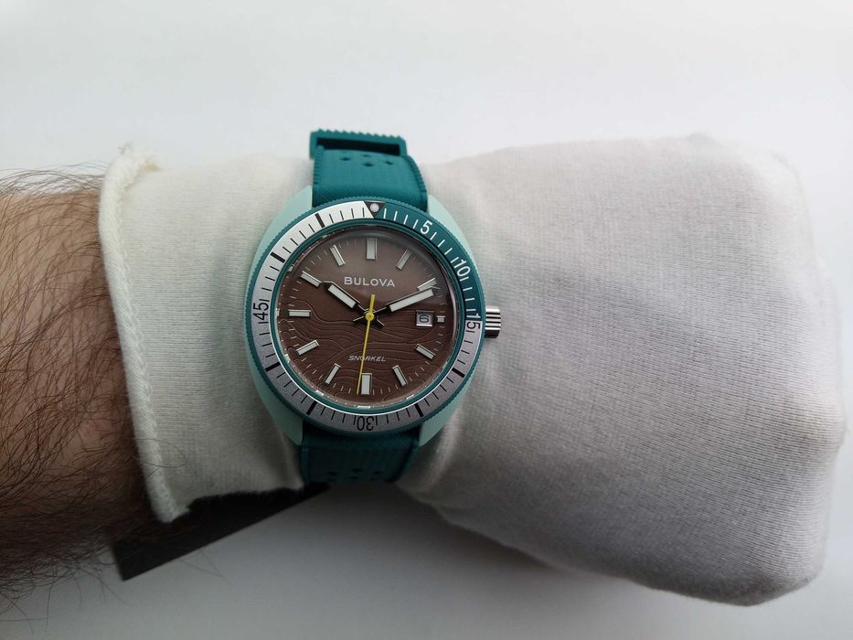 Керамика - часы Bulova Oceanographer Snorkel 98B446 головка на резьбе