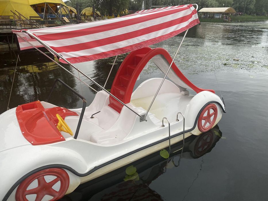 Продам бізнес.Виробництво катамаранів,гірок,басейнів,чанів і інше.