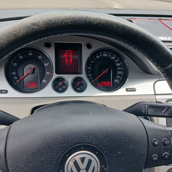 Продам  Volkswagen  Passat b6 2008 року