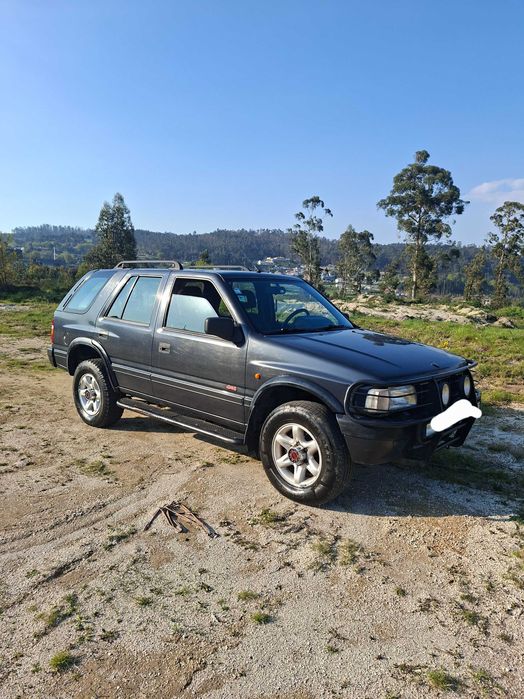 Opel frontera 2.8