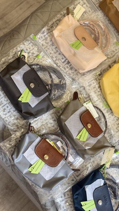 Сумка Longchamp mini le pliege + ремінь  і брелок тренд 2026 року