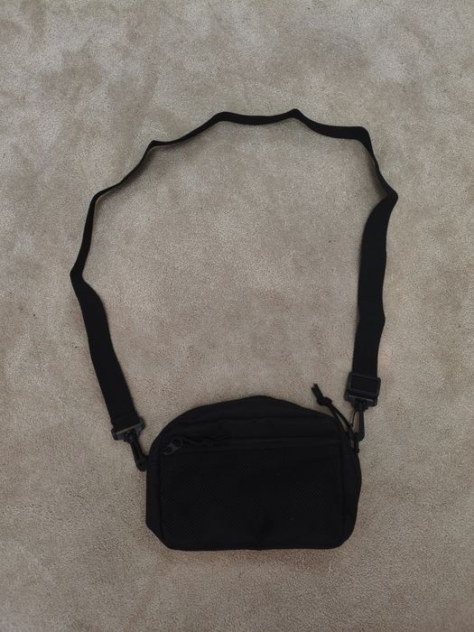 Bolsa preta de tiracolo ombro Nova