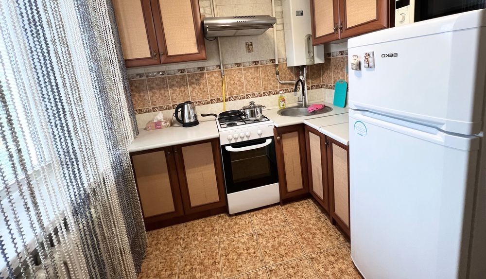 Погодинно,  подобово кв. від власника,Центр. ринок, Цум, Світло Є!