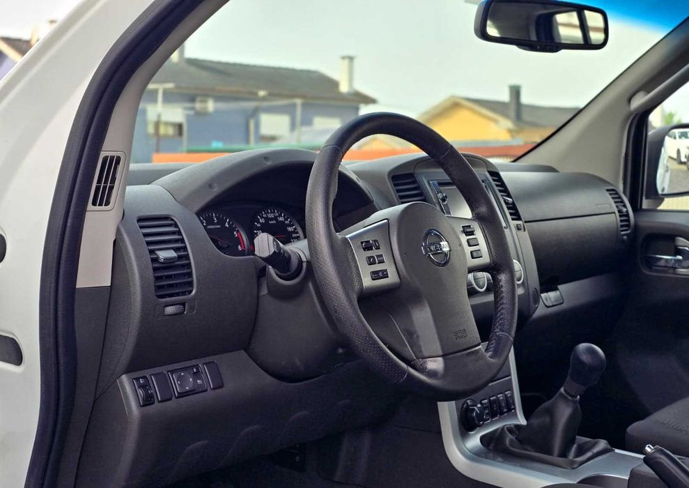 Nissan Navara D40 2.5Dci 190Cv "Full Extras"