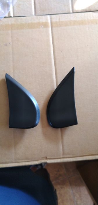 Накладка уголок зеркала кутник дзеркала Dodge Journey Fiat Freemont