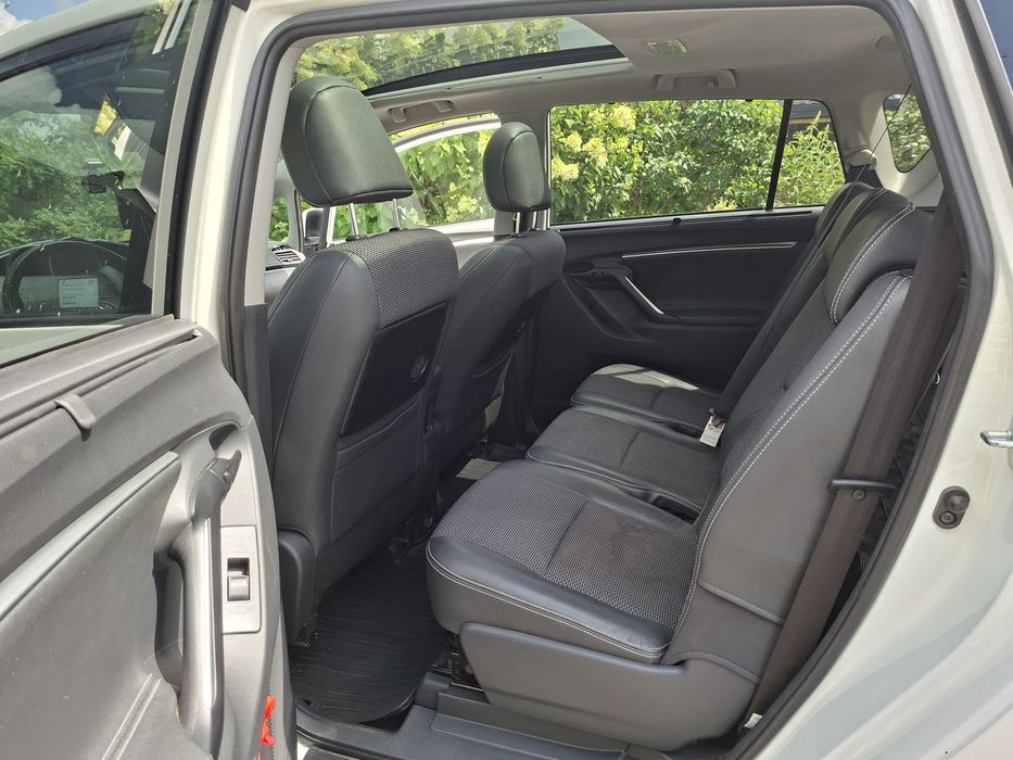 Toyota verso 2015 r