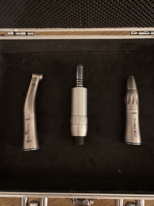 Kit NSK (peça de mão, contra-ângulo, micromotor)