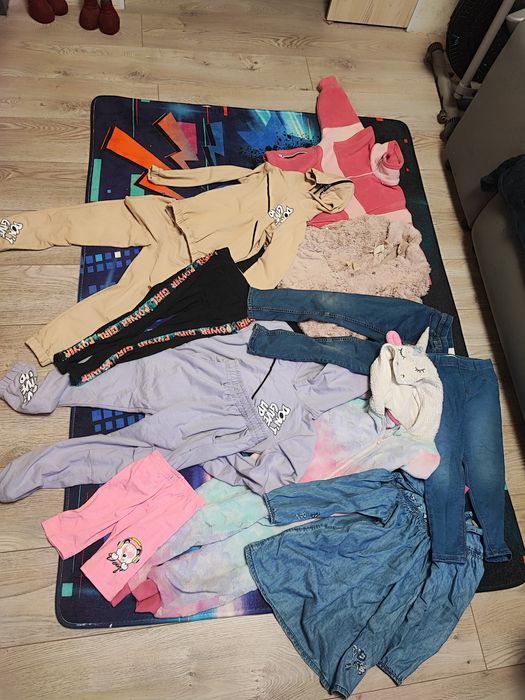 Пакет речей на дівчинку 110-122