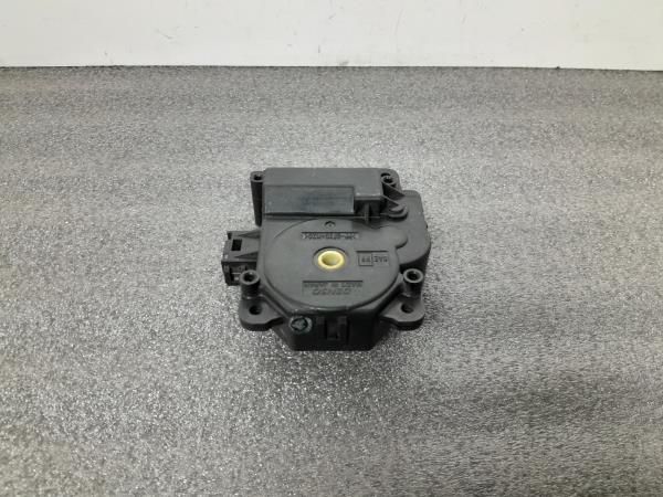 Motor da comporta da sofagem TOYOTA Prius Hatchback (_W3_)