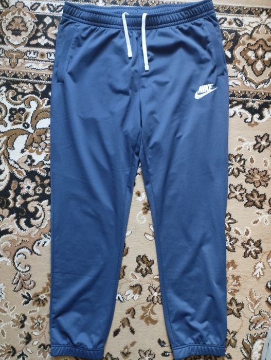 Спортивні штани Nike