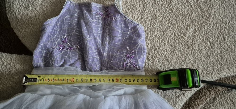 Плаття для дівчинки, нарядне, 5-6 років