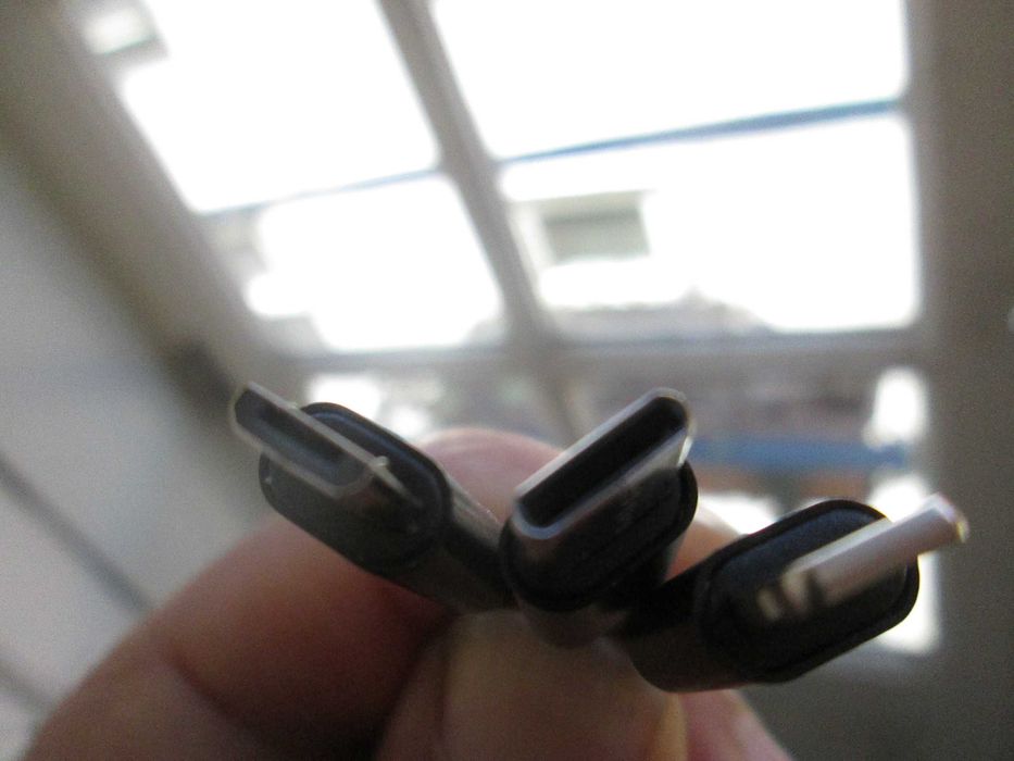 Cabo extensível para carregador de smartphone